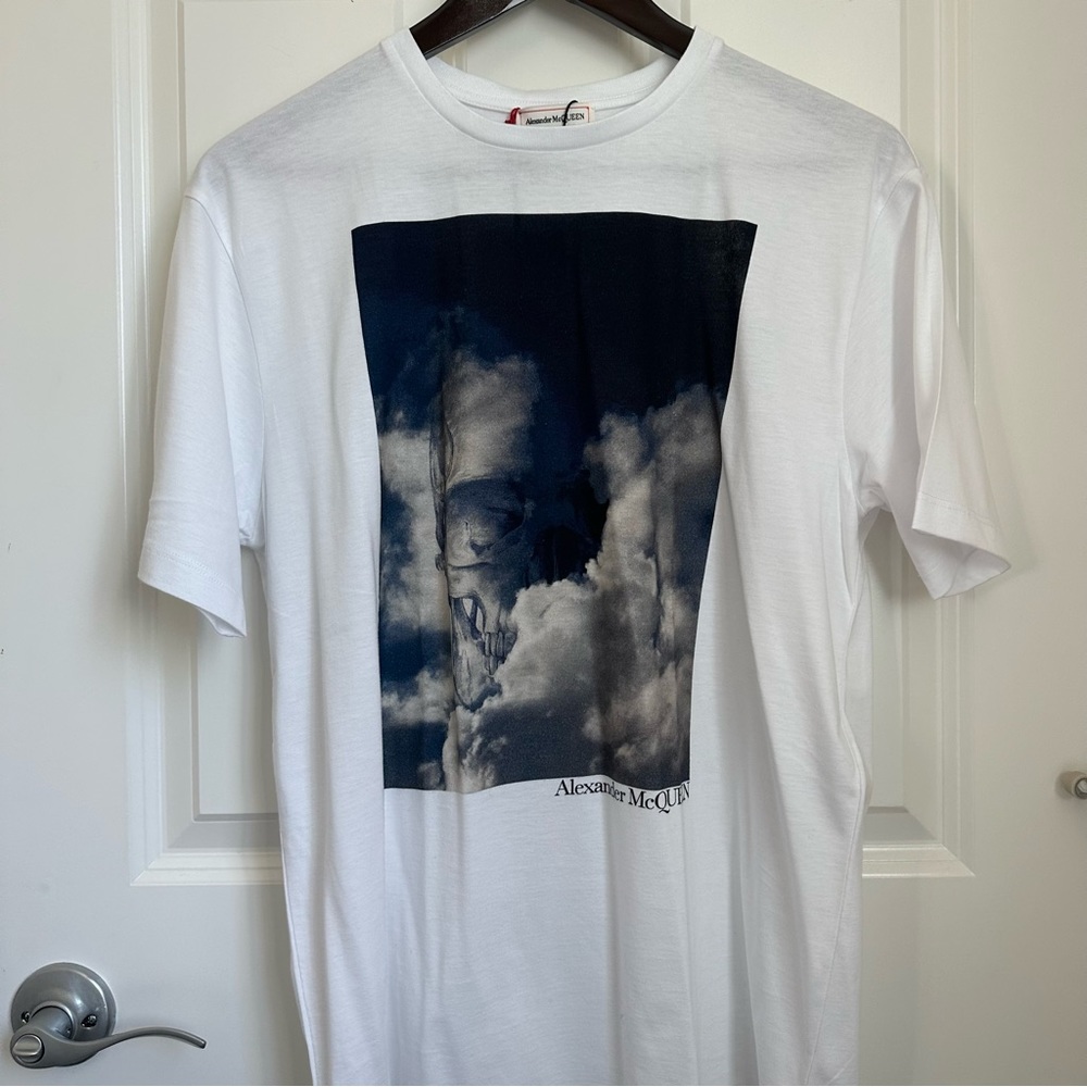 SOLD! NWT Alexander McQueen Graphic Printed Crewneck T-Shirt Size: IT40 165/88A - Picture 8 of 16